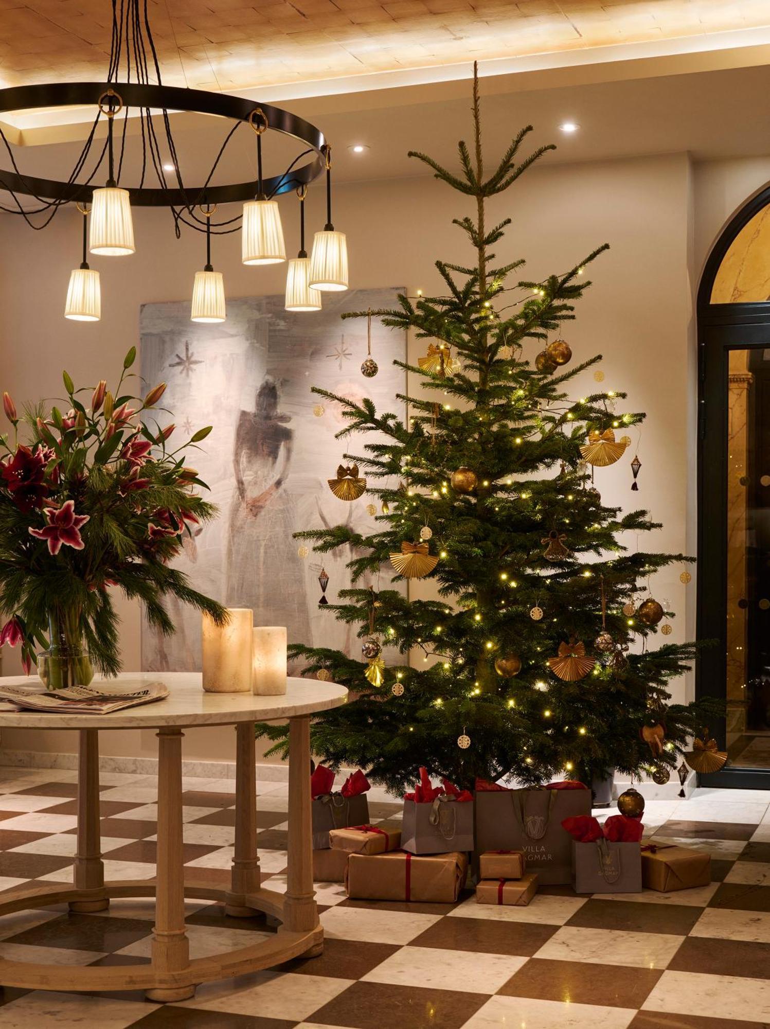 Villa Dagmar ستوكهولم المظهر الخارجي الصورة A Christmas tree